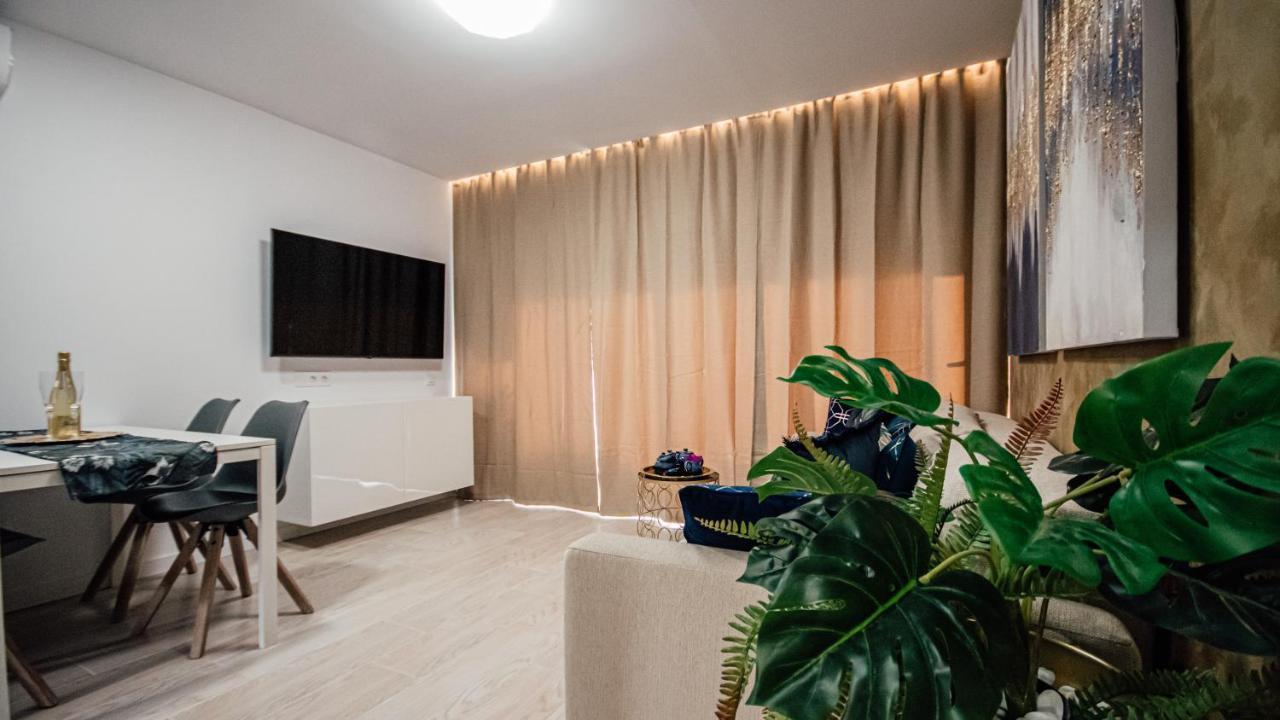 Don Quijote Apartment San Bartolomé Luaran gambar