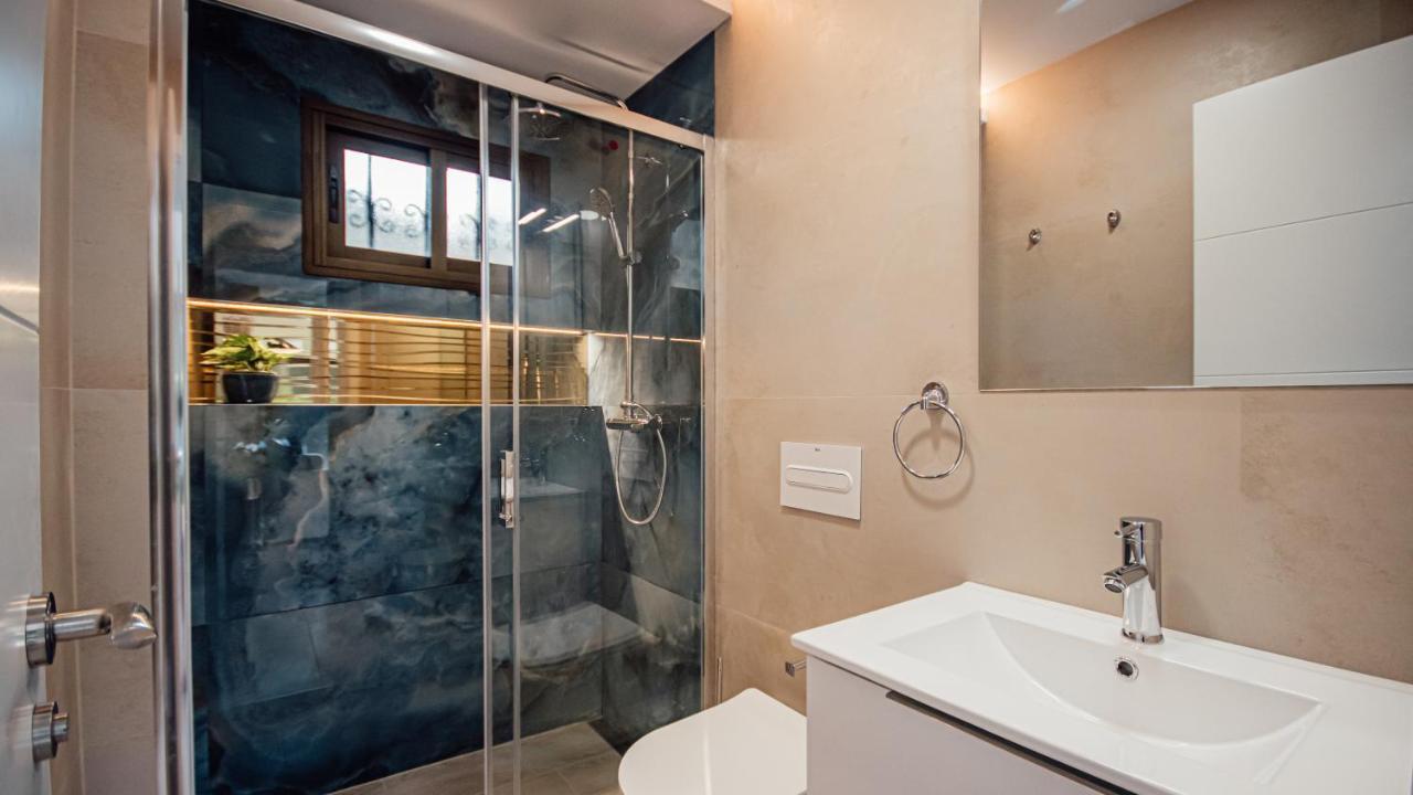 Don Quijote Apartment San Bartolomé Luaran gambar